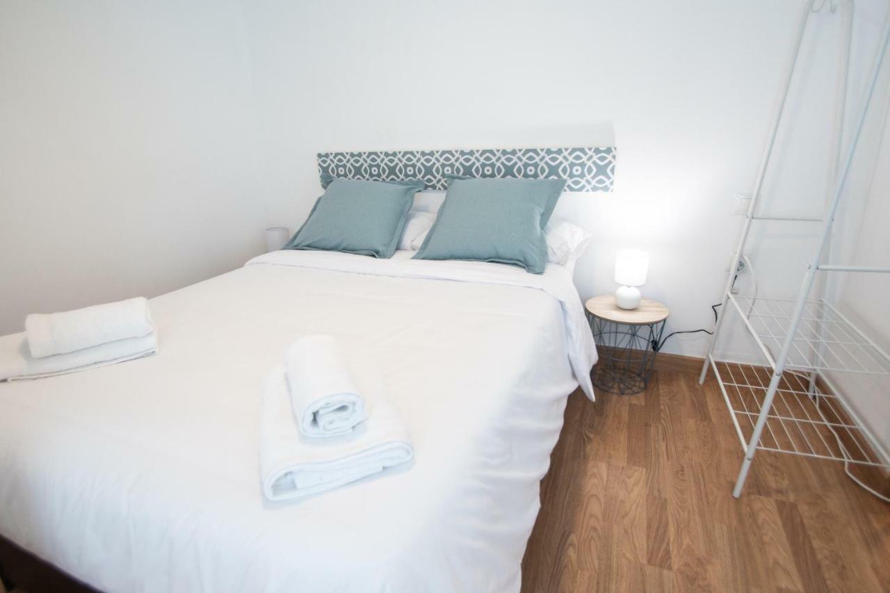 Ferienwohnung Apartamento Aires Mediterraneos Cádiz Exterior foto